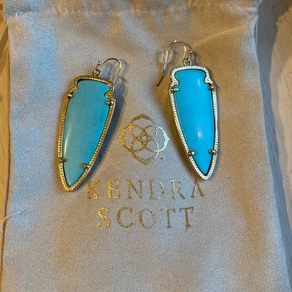 Kendra Scott Sky Earrings In turquoise set in gold - Picture 1 of 4